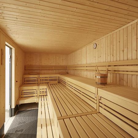 Reetland Am Meer - Premium Reetdachvilla Mit 3 Schlafzimmern, Sauna Und Kamin E24 Dranske Exteriör bild