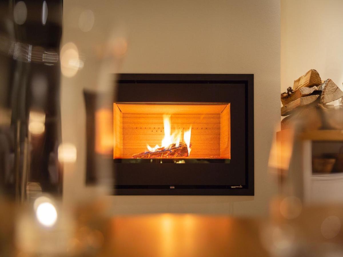 Reetland Am Meer - Premium Reetdachvilla Mit 3 Schlafzimmern, Sauna Und Kamin E24 Dranske Exteriör bild